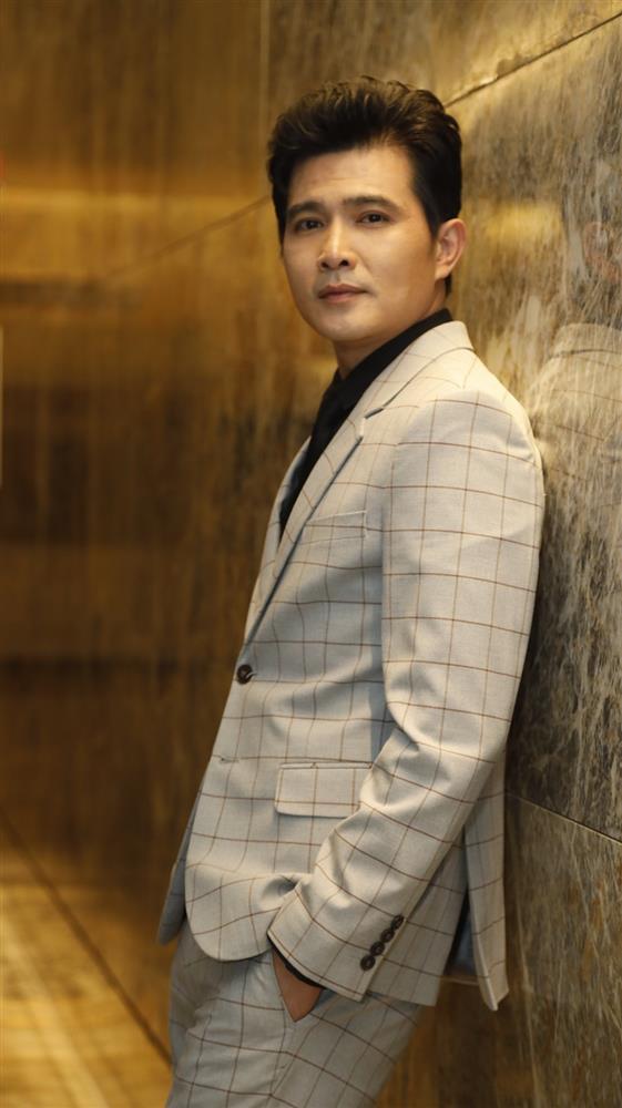 Thúy Diễm được bạn diễn bế bồng do chấn thương-4