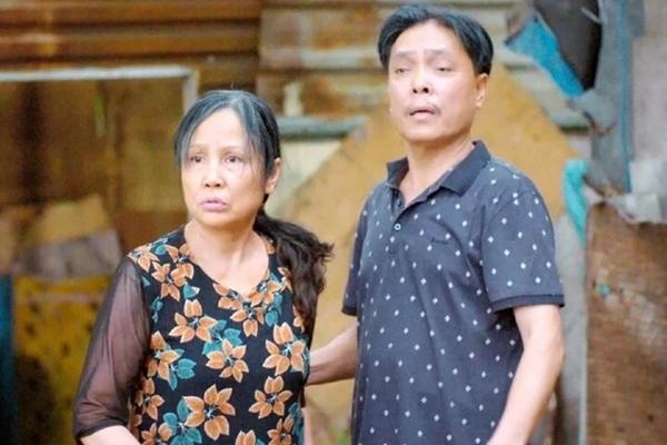 Mẹ Luyến lươn kể chuyện đóng phim cùng chồng: Khi tôi tung, ông ấy hứng-1