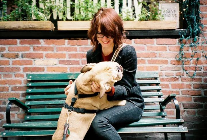 Bỏ học năm 15 tuổi, chàng trai trẻ tự học ở nhà, dựng đế chế triệu USD Tumblr-14