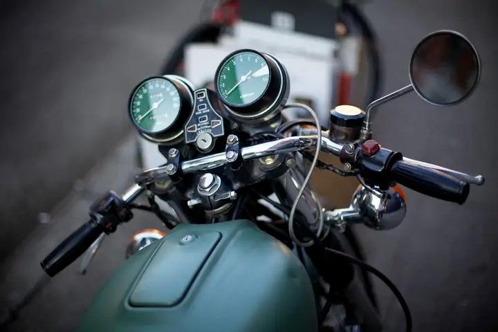 Bỏ học năm 15 tuổi, chàng trai trẻ tự học ở nhà, dựng đế chế triệu USD Tumblr-15