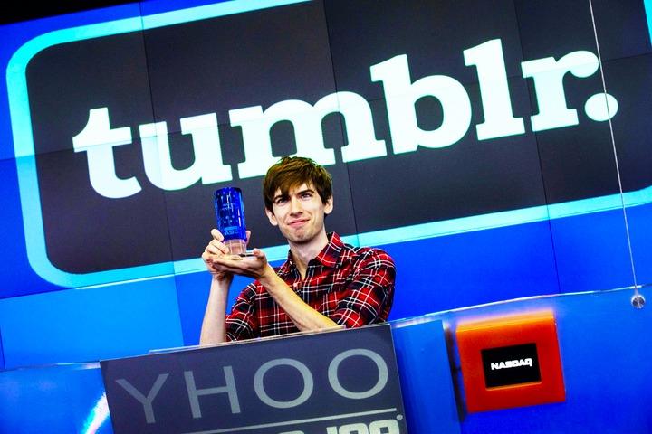 Bỏ học năm 15 tuổi, chàng trai trẻ tự học ở nhà, dựng đế chế triệu USD Tumblr-3