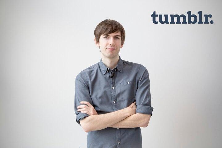 Bỏ học năm 15 tuổi, chàng trai trẻ tự học ở nhà, dựng đế chế triệu USD Tumblr-8
