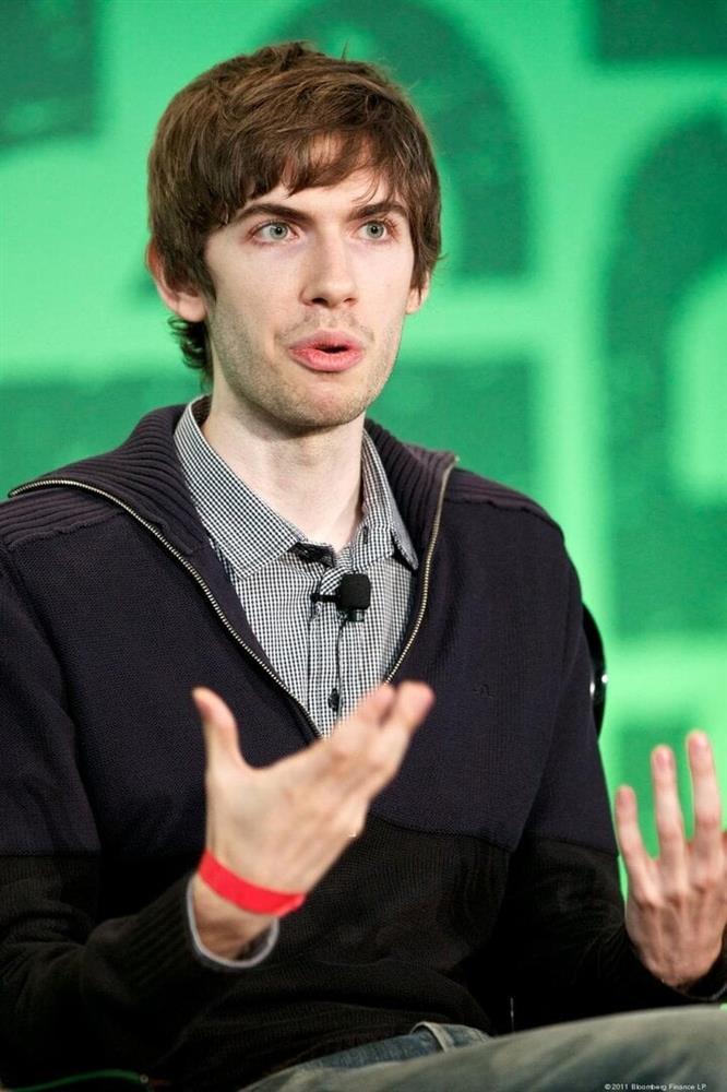 Bỏ học năm 15 tuổi, chàng trai trẻ tự học ở nhà, dựng đế chế triệu USD Tumblr-9