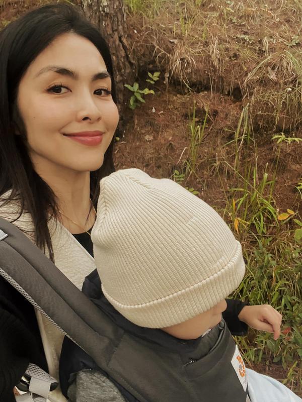 Tăng Thanh Hà khoe ảnh đi chơi cùng con trai, fan lại xuýt xoa vóc dáng thon gọn gợi cảm-3