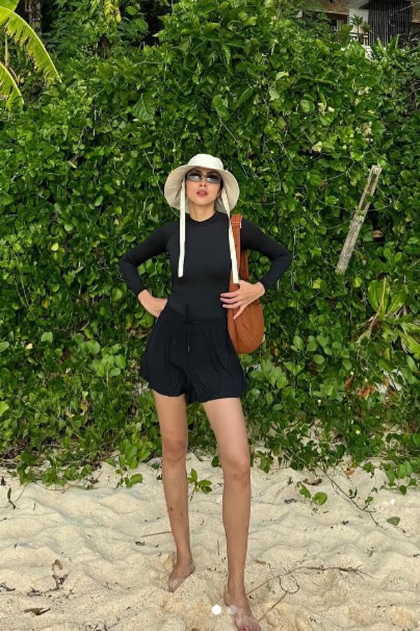 Tăng Thanh Hà khoe ảnh đi chơi cùng con trai, fan lại xuýt xoa vóc dáng thon gọn gợi cảm-6