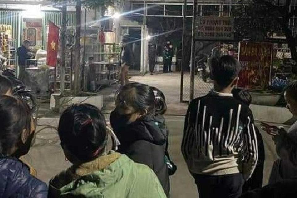 Điều tra vụ cần cẩu đổ sập đè người đi xe máy tử vong-3