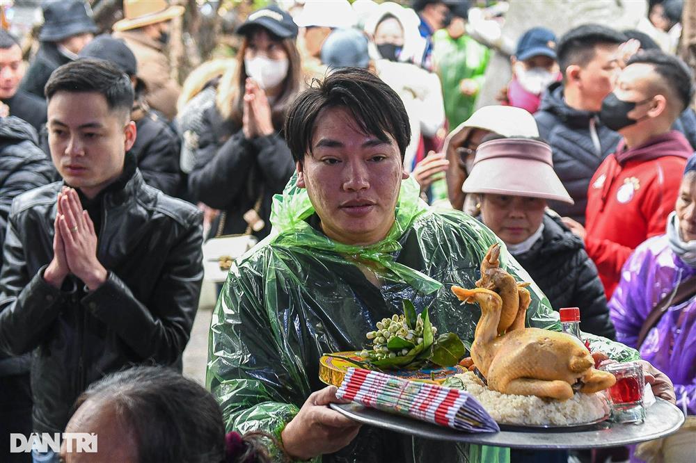 Thực hư thông tin chùa Hương vắng nhất lịch sử, lái đò xếp hàng chờ-5