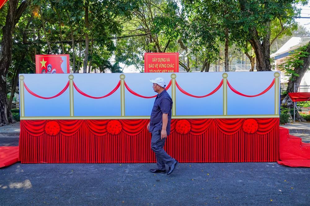 Người đàn ông bắt cướp bị bắn vỡ mặt: Từ cõi chết về xây cơ ngơi bạc tỷ-9