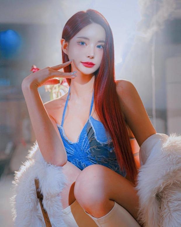 Sau cuộc nhậu, nữ ca sĩ sinh năm 2000 bỏ trốn sau khi gây tai nạn liên hoàn-2