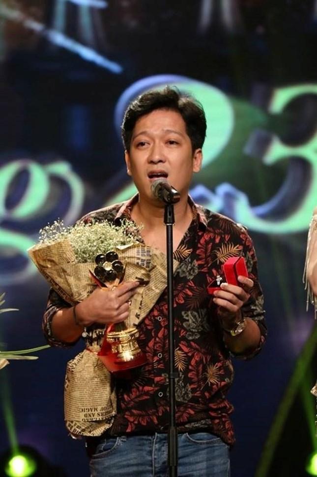 Nhã Phương tích cực khoe ảnh tình bể bình bên ông xã Trường Giang giữa bão thị phi-2