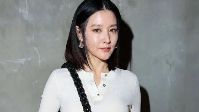 Ảnh chưa qua chỉnh sửa của Lee Young Ae-1