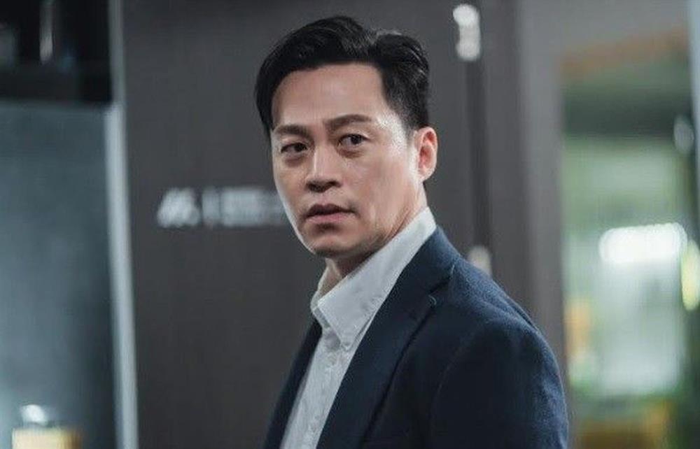 Tài tử có gia thế đình đám bị nghi bội bạc, lưu ảnh nhạy cảm của bạn gái-1