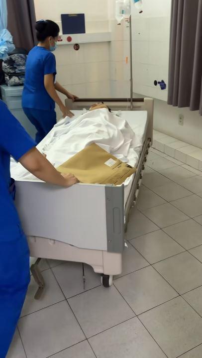 Gương mặt biến dạng của chị Google Việt Phương Thoa gây xôn xao-4