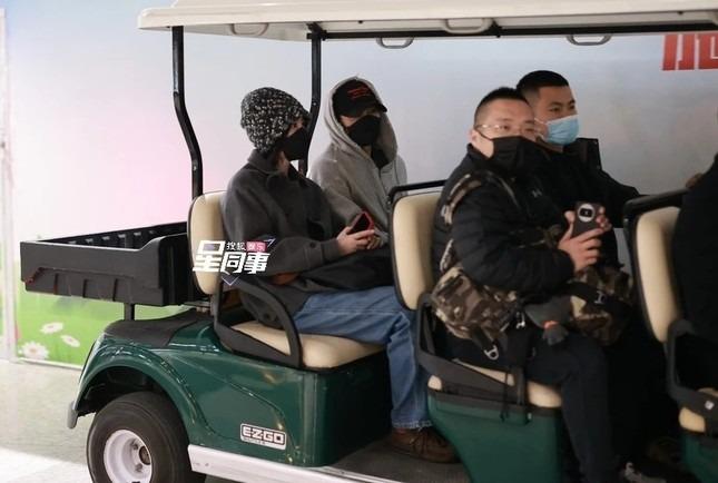 Vương Phi và Tạ Đình Phong vẫn hạnh phúc-3