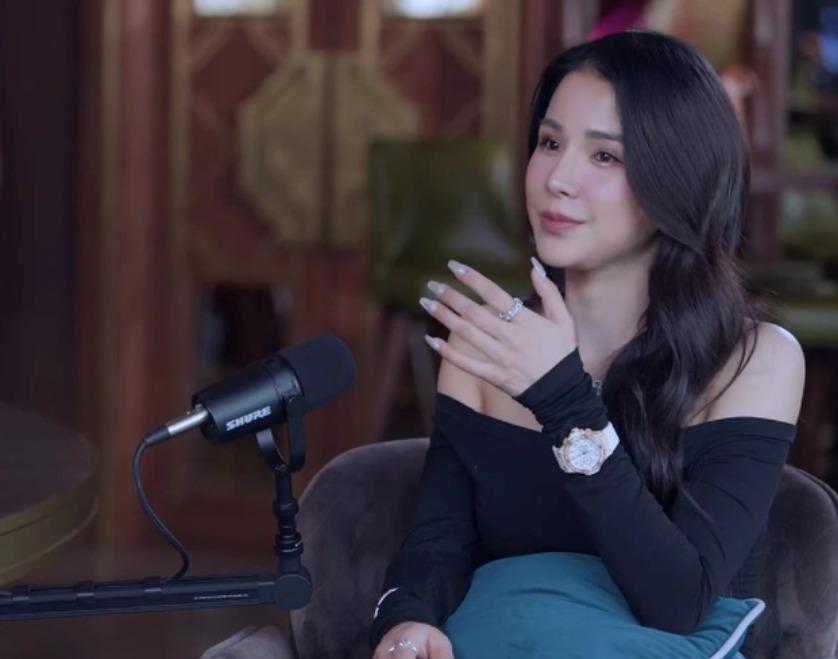 Diệp Lâm Anh tiết lộ chuyện phân chia nuôi con sau ly hôn: Con né tránh, không nhắc đến bố để tránh khiến tôi buồn-1