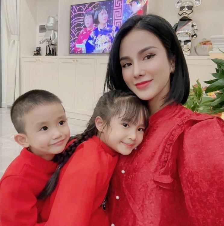 Diệp Lâm Anh tiết lộ chuyện phân chia nuôi con sau ly hôn: Con né tránh, không nhắc đến bố để tránh khiến tôi buồn-2