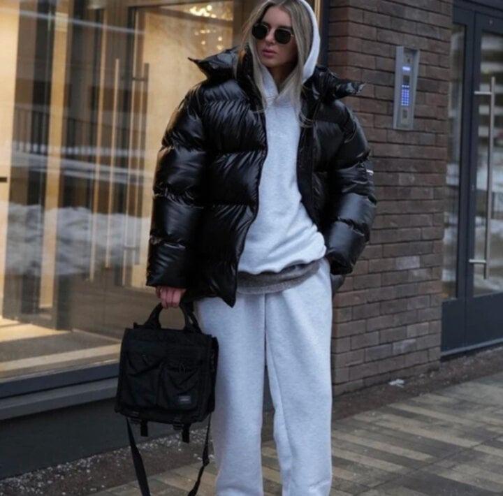 Set đồ thể thao vừa ấm vừa năng động-5