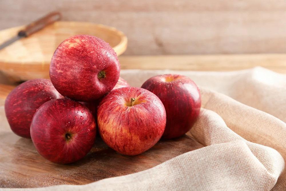 Thay đổi đầu tiên của cơ thể khi bạn ăn táo suốt một tuần-1