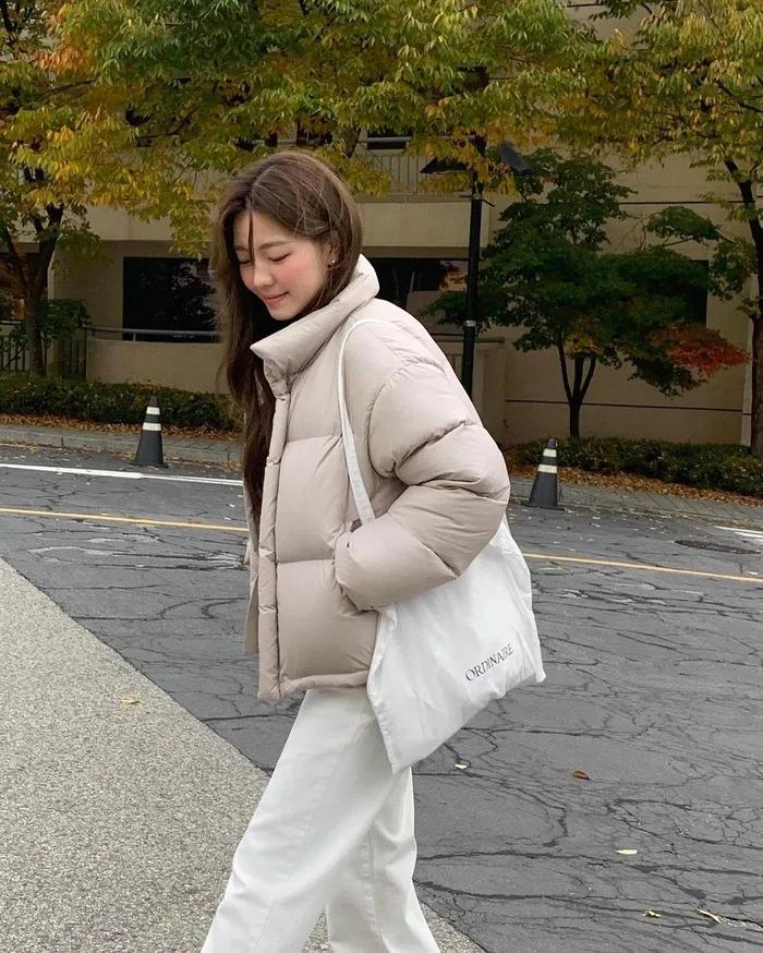 5 chiêu diện đồ ấm áp cho ngày lạnh bất chợt-3