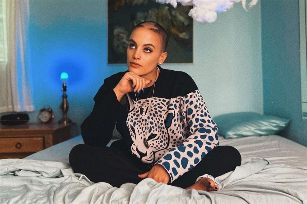 Tiếc thương nữ nhạc sĩ qua đời ở tuổi 31 và di chúc để lại cho con trai 7 tuổi-2