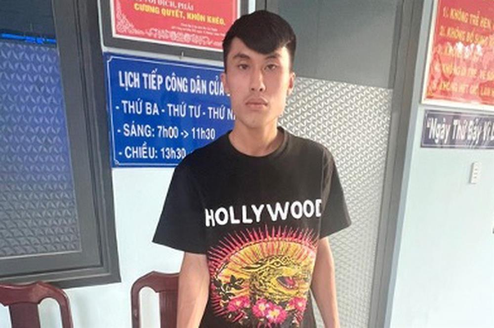 Kẻ cướp kiềng vàng ở tiệm kim hoàn sa lưới-1