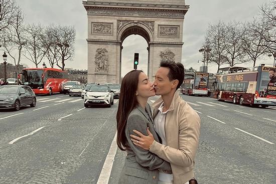 Vi vu trời Âu, Hồ Ngọc Hà - Kim Lý cùng nói một câu khẳng định tình yêu ngọt ngào