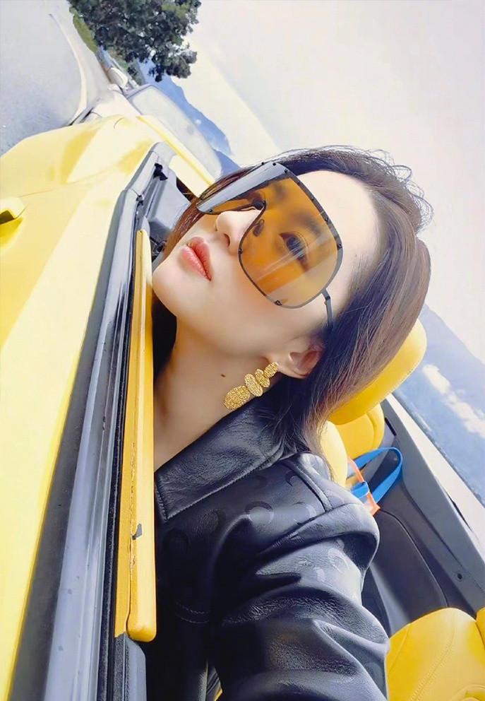 Lưu Diệc Phi sở hữu nhiều bất động sản trăm tỷ, dàn siêu xe giá khủng-3