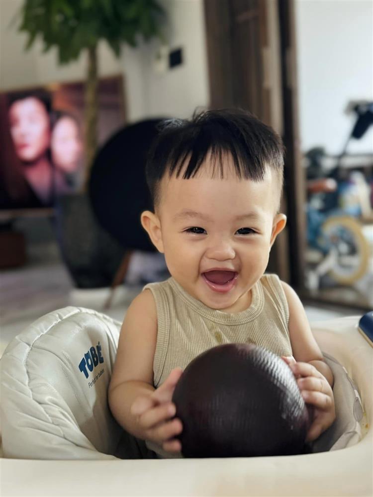 Anh út nhà Cường Đô La được mẹ nhận xét siêu quậy nhưng lại pha chút nét tính cách bất ngờ này-2