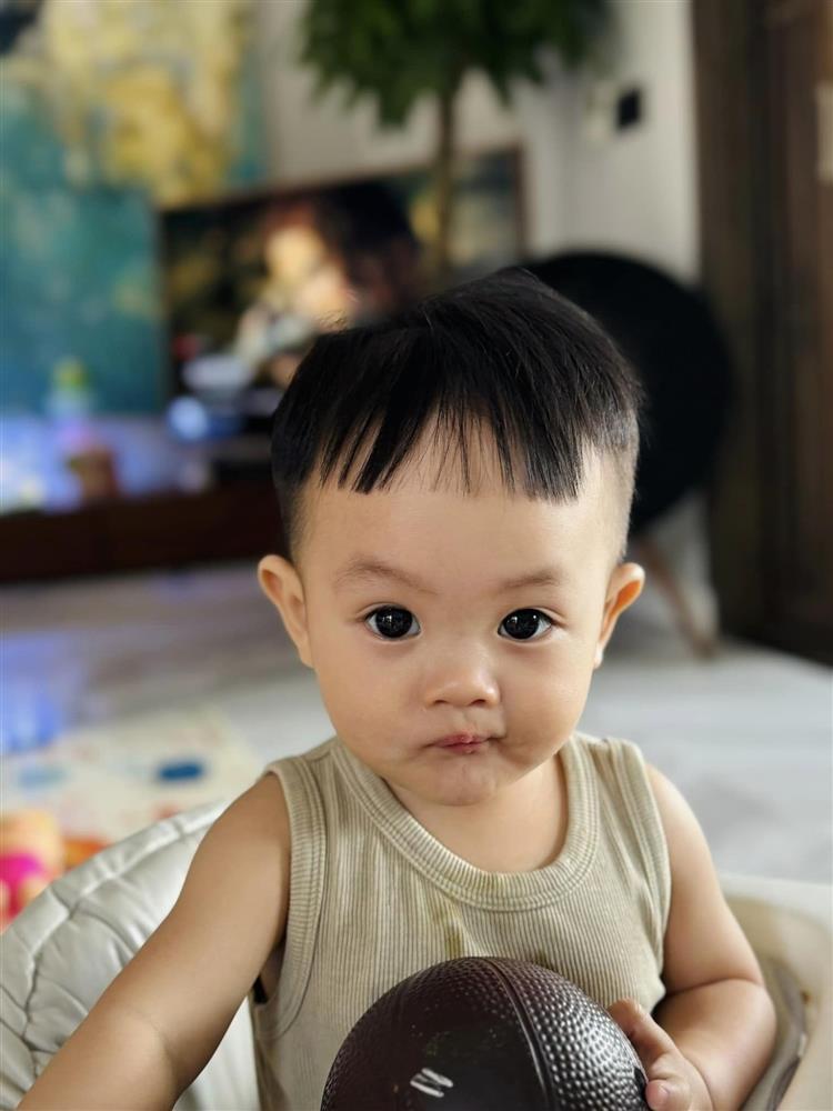 Anh út nhà Cường Đô La được mẹ nhận xét siêu quậy nhưng lại pha chút nét tính cách bất ngờ này-3