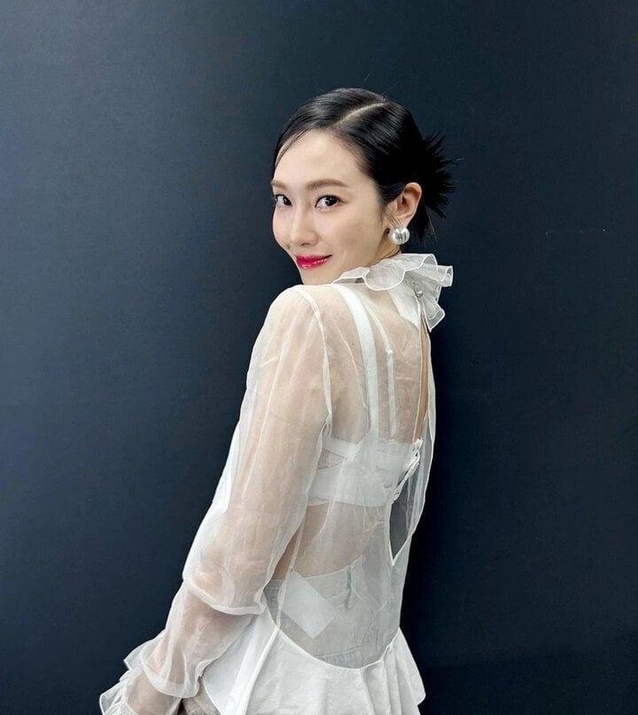 Những trang phục khiến bạn trở nên kém sang khi đi làm-4