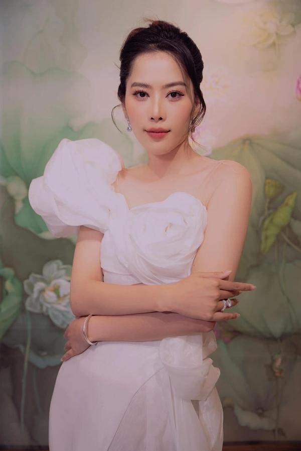 Nam Em bị tước quyền đồng hành với Hoa hậu Đồng bằng sông Cửu Long vì ồn ào-3