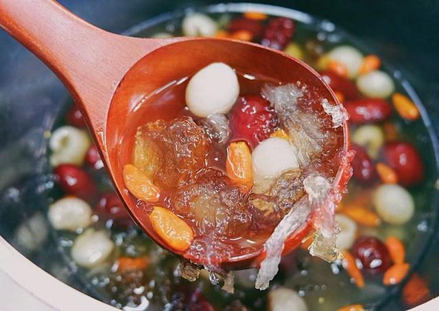 Phương Oanh bầu song thai, cô ăn gì mà xấu không nổi?-4