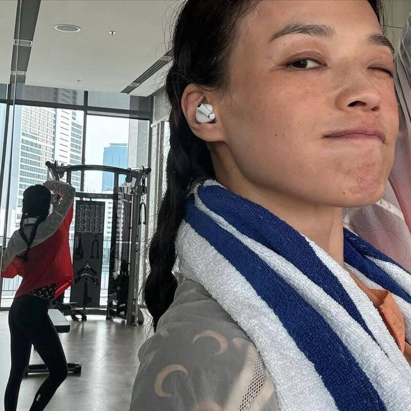 Sự thật về bức ảnh gây xôn xao của Thư Kỳ-5