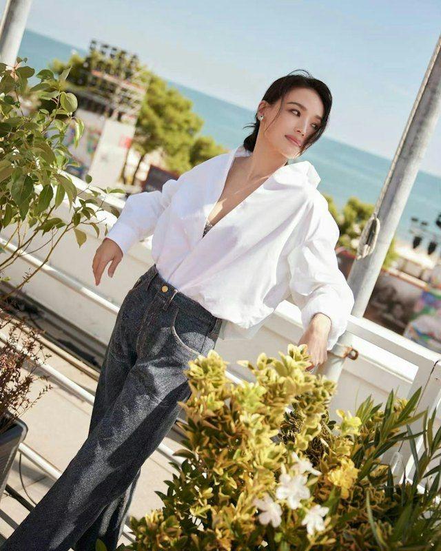 Sự thật về bức ảnh gây xôn xao của Thư Kỳ-6