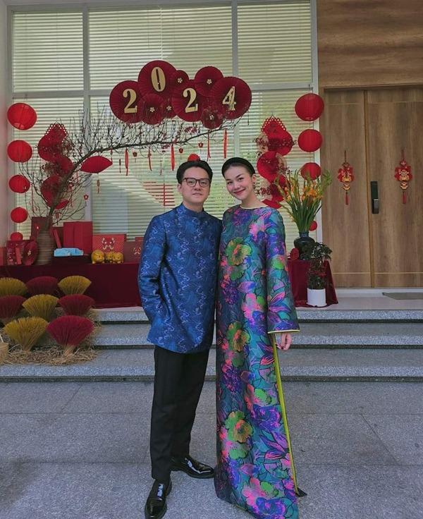 Không kém cạnh bạn thân Hồ Ngọc Hà, siêu mẫu Thanh Hằng và chồng điển trai khoe tình yêu ngọt lịm-5