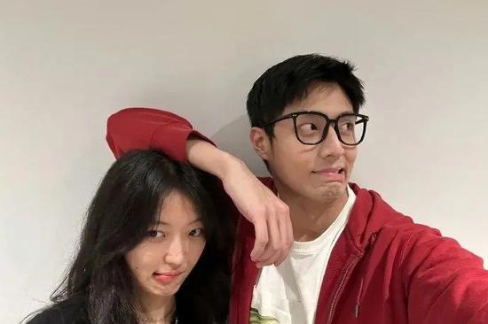 Vừa được ‘đẩy thuyền’ cực mạnh, Tôn Thiên và Trần Tĩnh Khả bất ngờ bị tẩy chay, nhà gái bị ghét vì cố tình 'xào couple'