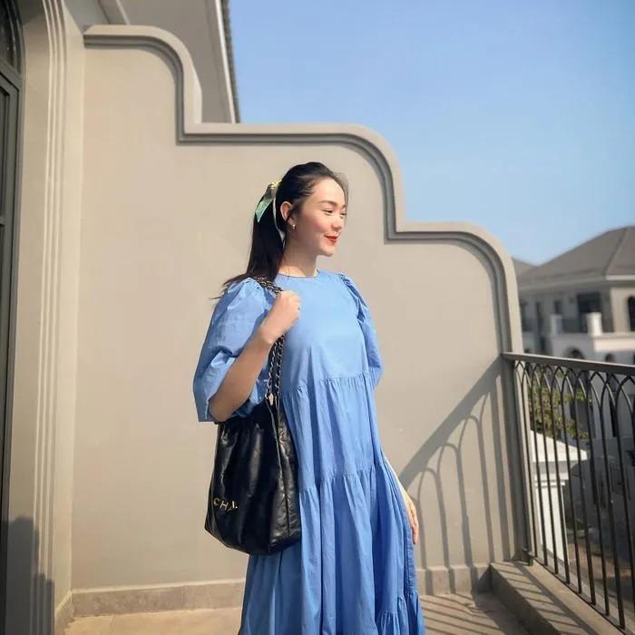 Phong cách trẻ trung, nổi bật của Minh Hằng ở tuổi 37-7