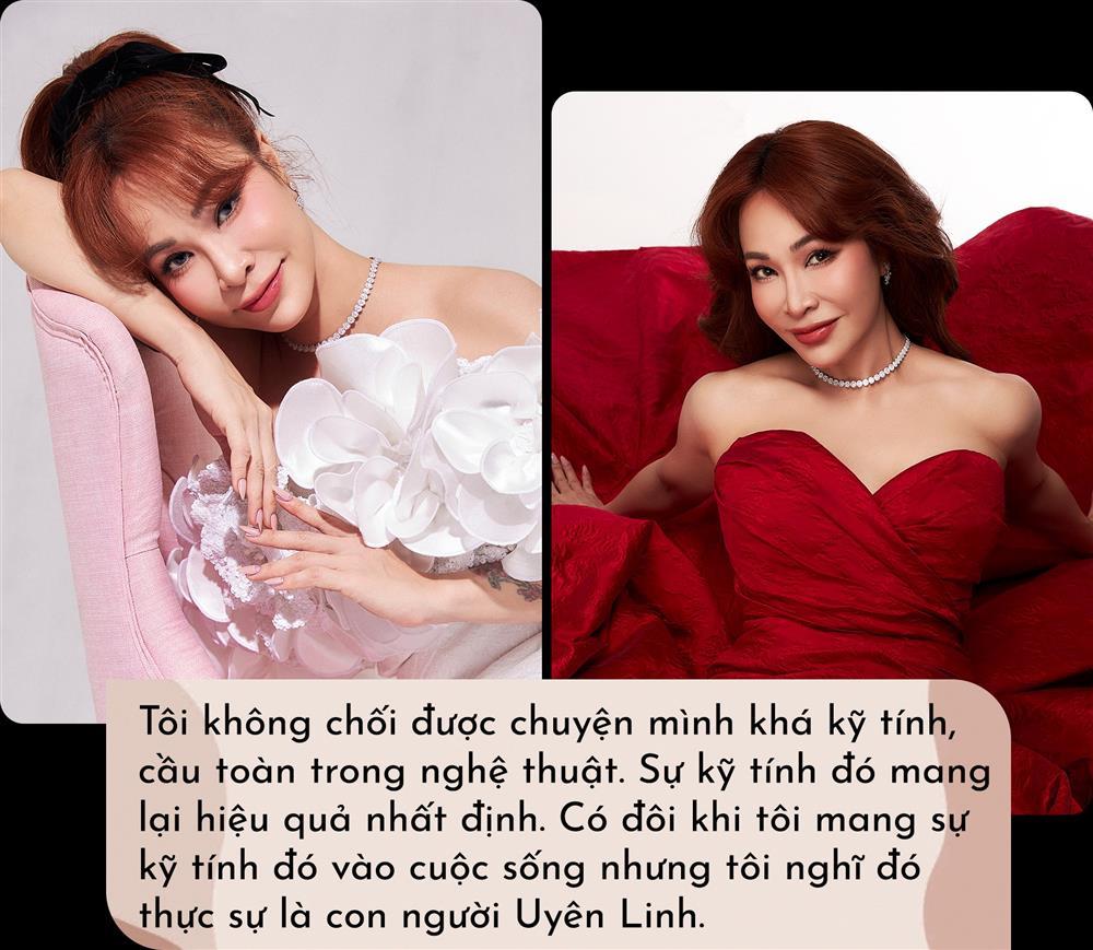 Uyên Linh 2 lần gặp sự cố tắt tiếng, bị khán giả nói không hát được thì đi về-9