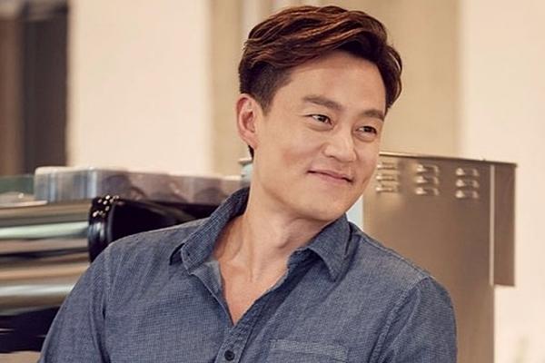 Sốc: Tài tử Mặt Trăng Ôm Mặt Trời đột ngột qua đời ở tuổi 39-4