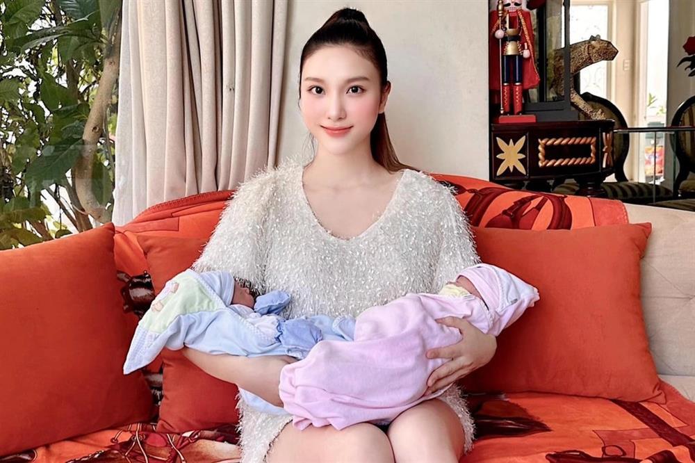 Hội bạn thân 10 năm toàn hot girl, con dâu nhà hào môn giàu có-11