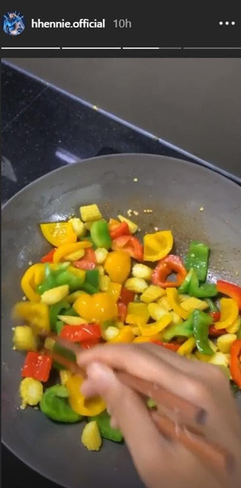 HHen Niê diện bikini giữa tuyết trắng Phần Lan khoe body cực phẩm, ăn gì để đẹp?-15