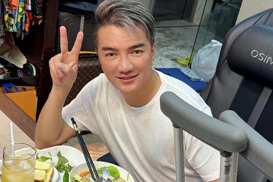 Rời Mỹ vì Y tế đắt đỏ, Đàm Vĩnh Hưng đang điều trị ở Việt Nam thế nào?-10