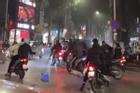 Xác minh nhóm thanh niên dùng xẻng đánh gục người ở Hà Nội
