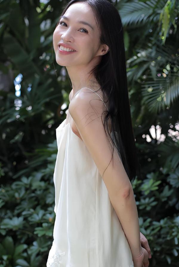 Hiền Thục U50 có con gái hơn 20 tuổi nhưng nhan sắc vẫn khiến fan ngưỡng mộ-7