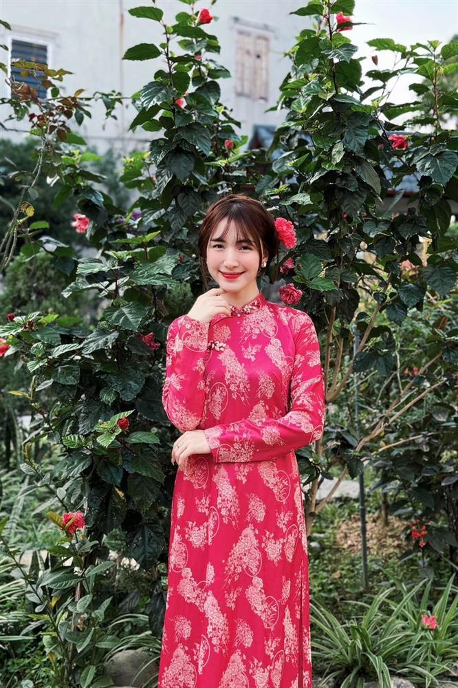 Hòa Minzy bức xúc khi bị nói hám lợi, chỉ chơi với người nổi tiếng-1