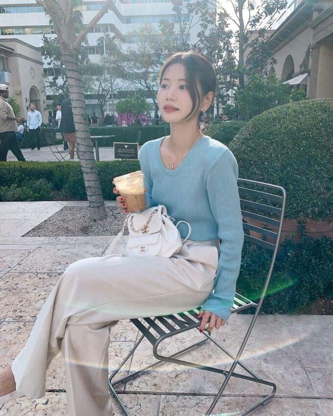 Combo màu sắc đã mặc là đẹp: Tôn da, hiện đại và hợp gu-4