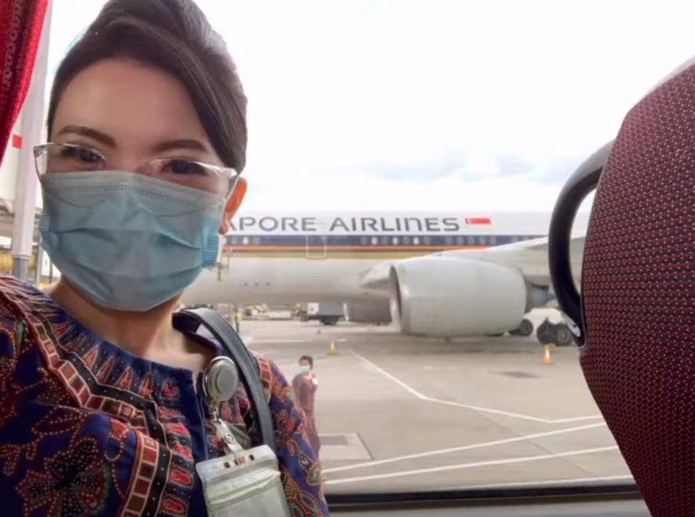 Cô gái Singapore tiết lộ lý do bỏ nghề, mặt trái của tiếp viên hàng không-3