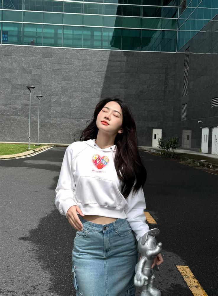 Soi gu thời trang thay đổi 180 độ của Lê Bống sắp gia nhập vũ trụ phim VFC-8