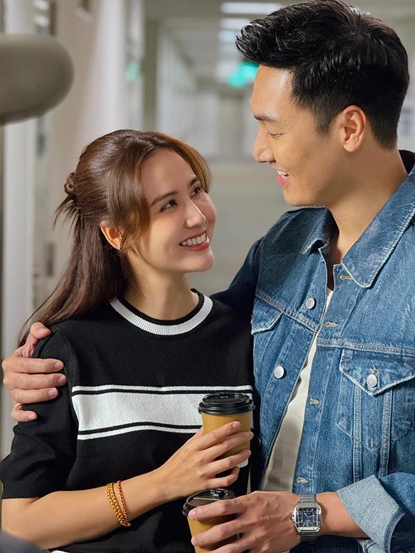 Huyền Lizzie lộ ảnh hôn đắm đuối Mạnh Trường-4