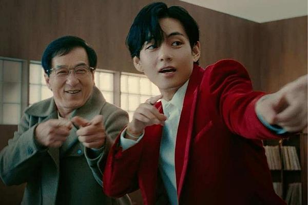 Thành Long bị chê già yếu, Hồng Kim Bảo bênh vực-3